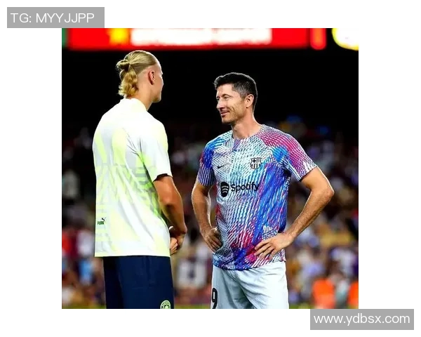 著名足球明星儿子继承父业展现天赋成新一代球场希望之星